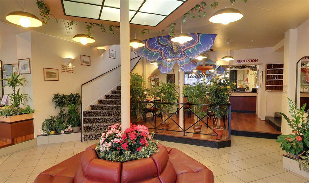 Hotel De L'Aviation La Bourboule Bagian luar foto